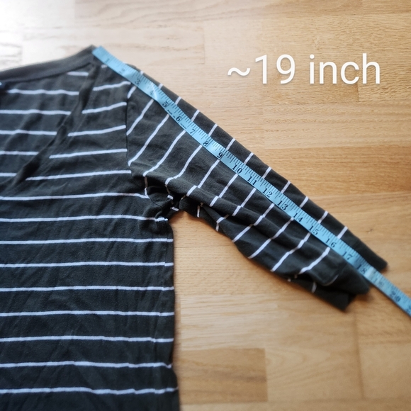 Torrid Top - Picture 7 of 7